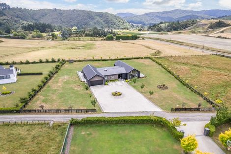 Photo of property in 1158 Maymorn Road, Maymorn, Upper Hutt, 5018