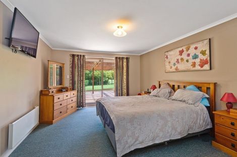 Photo of property in 75 Old Main Road North, Leithfield, Amberley, 7481