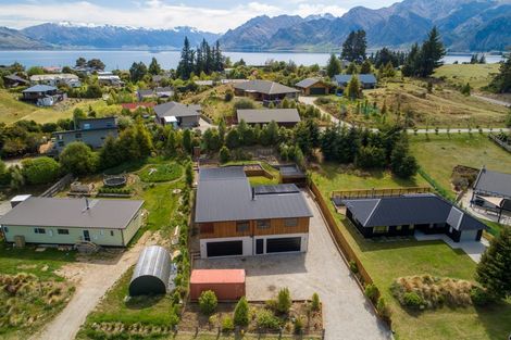 Photo of property in 14 Charles Court, Lake Hawea, Wanaka, 9382