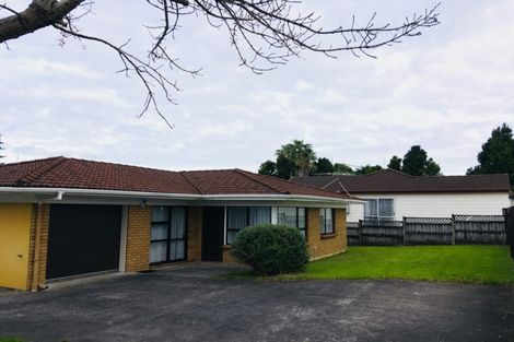 Photo of property in 2/181 Pigeon Mountain Road, Half Moon Bay, Auckland, 2012