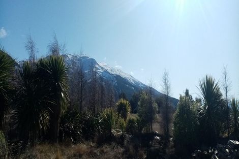 Photo of property in 66 Te Awa Road, Albert Town, Wanaka, 9382