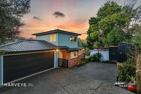 Photo of property in 13a West Lynn Road, Titirangi, Auckland, 0604