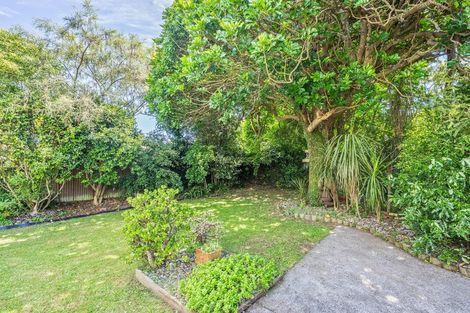 Photo of property in 11 Renata Road, Otaki, 5512