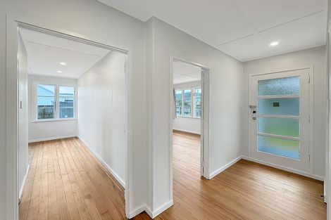 Photo of property in 68 Seddon Street, Naenae, Lower Hutt, 5011