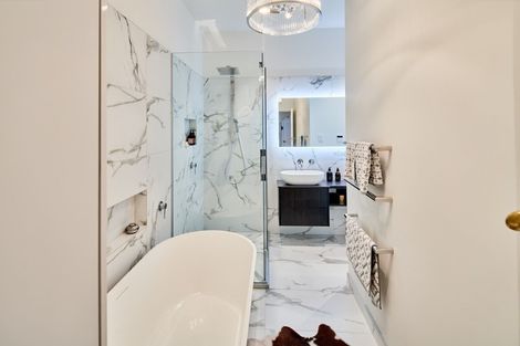 Photo of property in 62 Hobson Street, Thorndon, Wellington, 6011