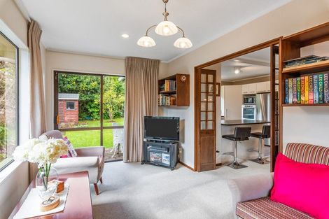 Photo of property in 15 Windsor Avenue, Waikanae, 5036