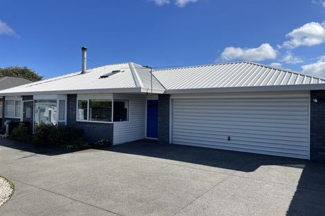 Photo of property in 60a Middlepark Road, Sockburn, Christchurch, 8042