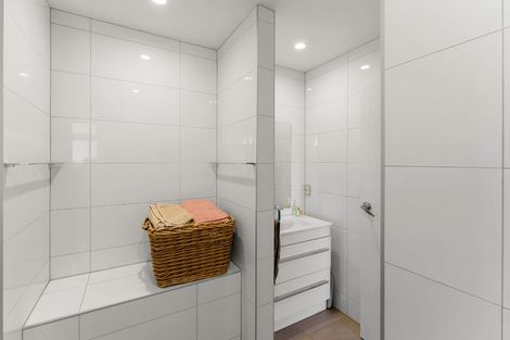 Photo of property in 29 Kapanui Road, Waikanae, 5036