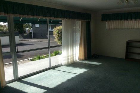 Photo of property in 244 Ngatai Road, Otumoetai, Tauranga, 3110