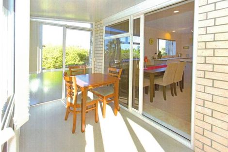 Photo of property in 23 Chesterfield Way, Orewa, 0931