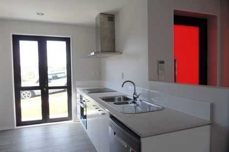 Photo of property in 11 Makamaka Lane, Albany Heights, Auckland, 0632