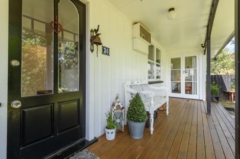 Photo of property in 30 Leinster Avenue, Raumati South, Paraparaumu, 5032