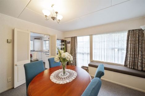 Photo of property in 2 Ropata Street, Hawera, 4610