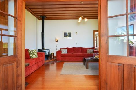 Photo of property in 17 Cemetery Road, Patutahi, Gisborne, 4072