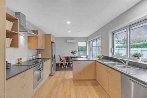 Photo of property in 147 Hamilton Avenue, Ilam, Christchurch, 8041