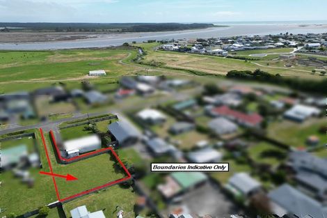 Photo of property in 19a Norton Street, Foxton Beach, Foxton, 4815