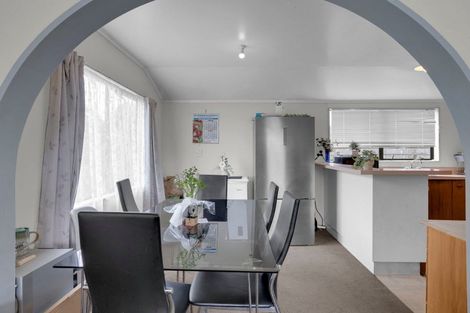 Photo of property in 36 Prisk Street, Melville, Hamilton, 3206