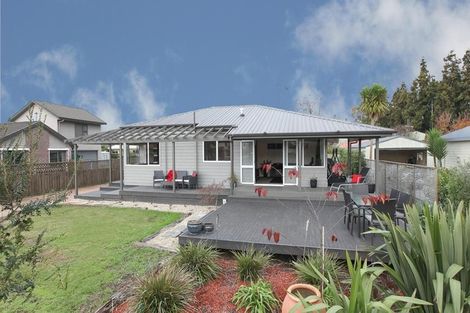 Photo of property in 15 Rimmington Drive, Hamilton Lake, Hamilton, 3204