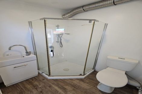 Photo of property in 11 Cricket Place, Melville, Hamilton, 3206