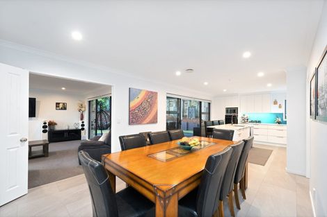 Photo of property in 10 Finsbury Place, Henderson, Auckland, 0612