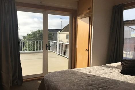 Photo of property in 156 Saint Aubyn Street, New Plymouth, 4310