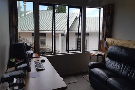 Photo of property in 9 Rewa Place, Lansdowne, Masterton, 5810