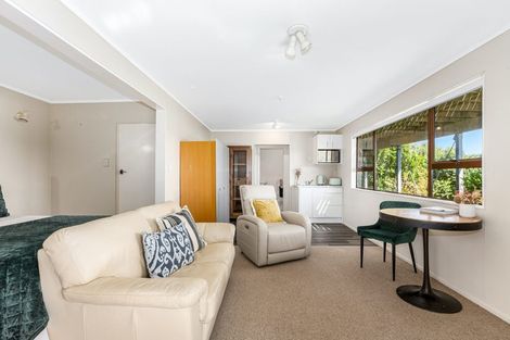 Photo of property in 37 Bosun Terrace, Whitby, Porirua, 5024