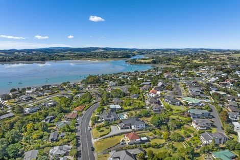 Photo of property in 71 Pah Road, Cockle Bay, Auckland, 2014