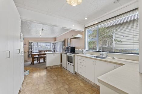 Photo of property in 12 Kings Avenue, Saint Kilda, Dunedin, 9012