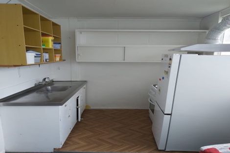 Photo of property in 1/50 Clyde Street, Island Bay, Wellington, 6023