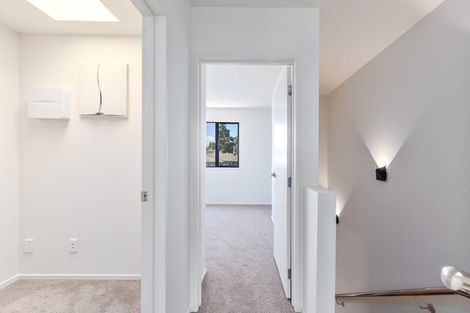 Photo of property in 10/115 Swanson Road, Henderson, Auckland, 0610
