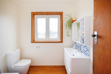 Photo of property in 2a Reeve Street, Foxton, 4814