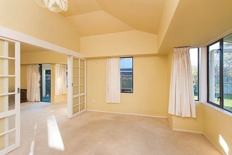 Photo of property in 32 Norfolk Rise, Waiuku, 2123