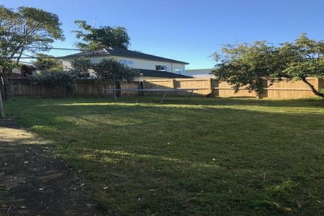 Photo of property in 23 Mirrabooka Avenue, Botany Downs, Auckland, 2010