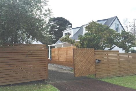 Photo of property in 60 Palomino Drive, Henderson, Auckland, 0612