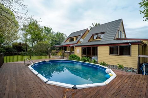 Photo of property in 53 Hayward Road, Ngatea, 3503