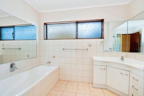 Photo of property in 17 Clarkson Crescent, Maunu, Whangarei, 0110