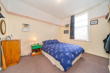 Photo of property in 43 Seddon Street, Wallaceville, Upper Hutt, 5018