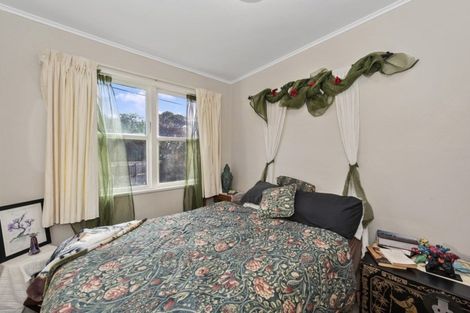 Photo of property in 18 Holloway Place, Forest Lake, Hamilton, 3200