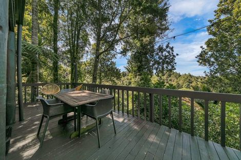 Photo of property in 186c Woodlands Park Road, Titirangi, Auckland, 0604