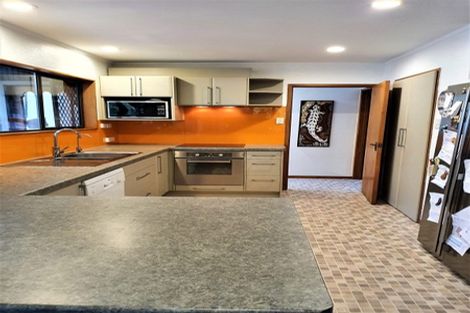 Photo of property in 102 Reid Road, Glenbrook, Waiuku, 2681