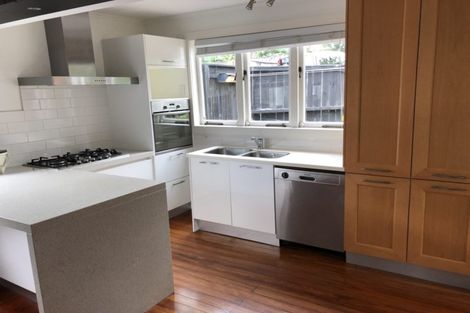 Photo of property in 21a Nile Road, Milford, Auckland, 0620