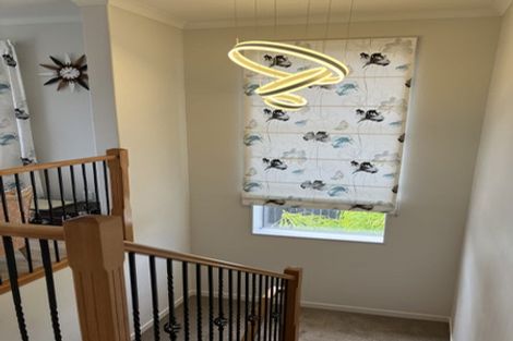 Photo of property in 23 Maka Terrace, Orewa, 0931