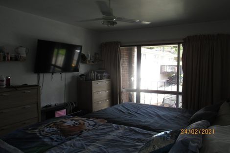 Photo of property in 236 Triangle Road, Massey, Auckland, 0614