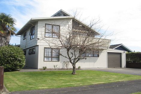 Photo of property in 3 Essex Place, Springvale, Whanganui, 4501