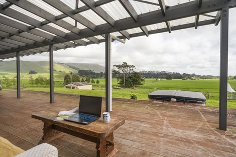 Photo of property in 80 Tokomaru East Road, Tokomaru, Palmerston North, 4474