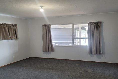 Photo of property in 1/72 Casuarina Road, Half Moon Bay, Auckland, 2012