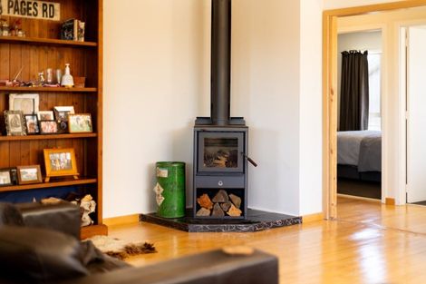 Photo of property in 3/461 Pages Road, Aranui, Christchurch, 8061