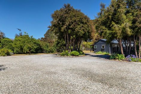 Photo of property in 11 Ewing Place, Albert Town, Wanaka, 9305