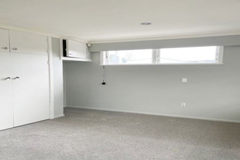 Photo of property in 89 Exmouth Road, Northcote, Auckland, 0627